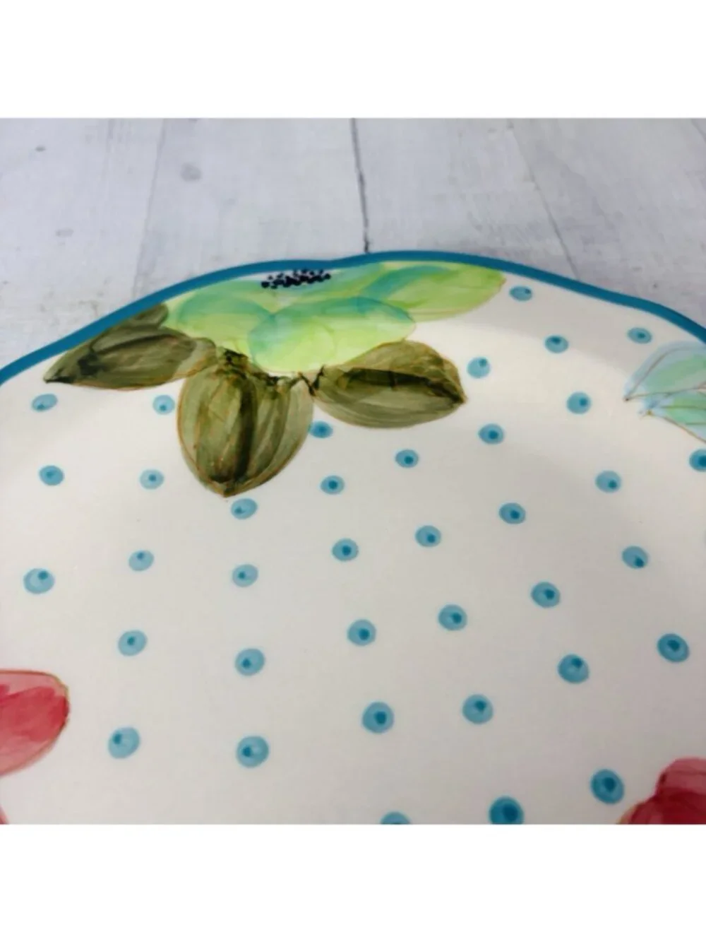 The Pioneer Woman VINTAGE BLOOM Scallop Floral  Teal Trim Stoneware Dinner Set 3